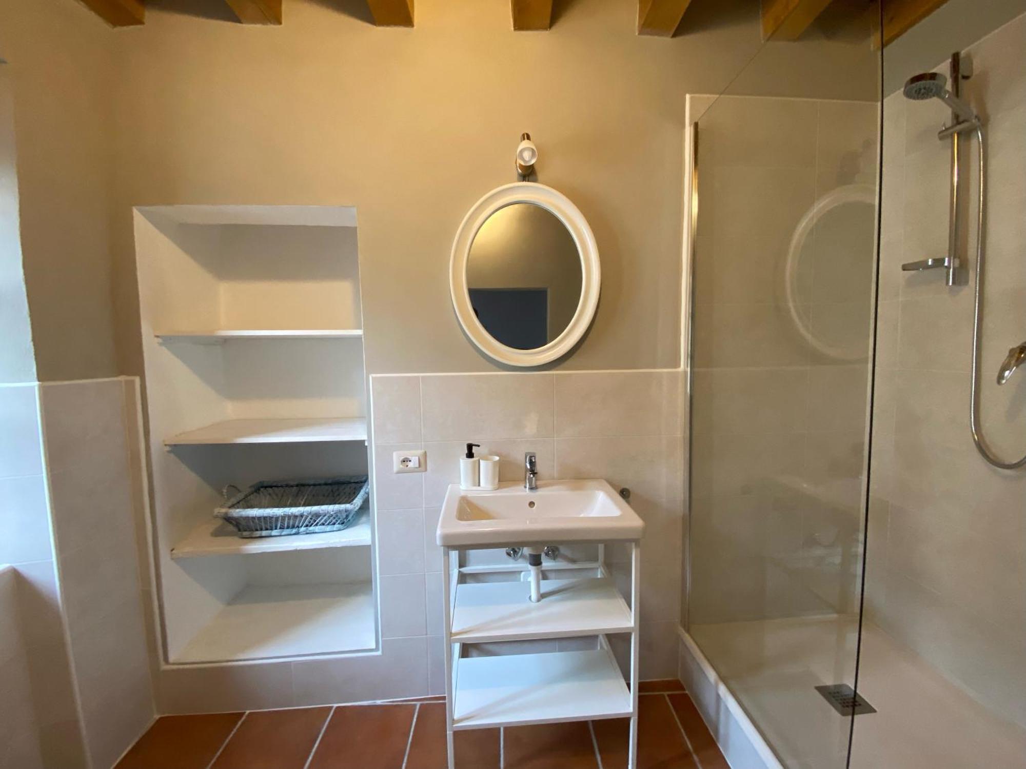 Loggia Apartment Vobarno Phòng bức ảnh